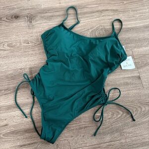 NWT Shade & Shore Side Tie Md Seat Coverage Open Back One Piece Swimsuit Sz L